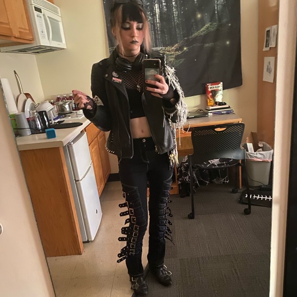 Meet your Posher, Maddy - Picture 3 of 4